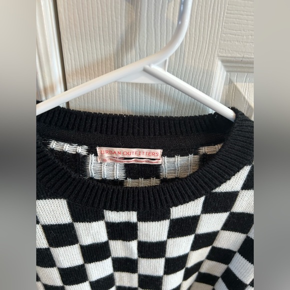 Urban Outfitters Checkerboard Sweater Size XL In Great Condition - Picture 2 of 4